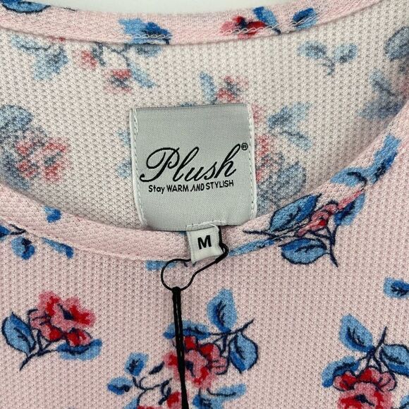 Revolve Plush Floral Micro Waffle Knit 2 Piece Pajama Set Women Medium Pink - Picture 8 of 10